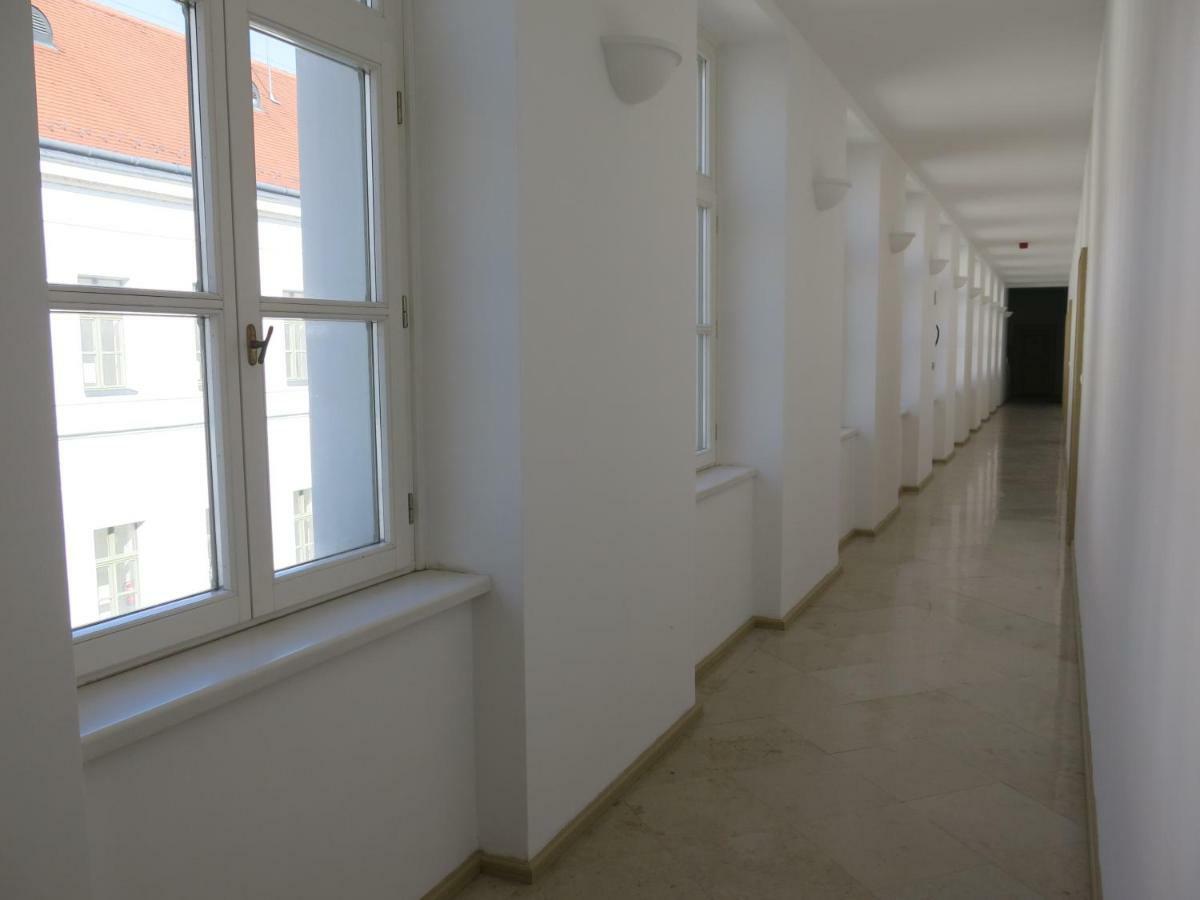 Horvath Villa Apartman Aliz 巴拉顿菲赖德 外观 照片