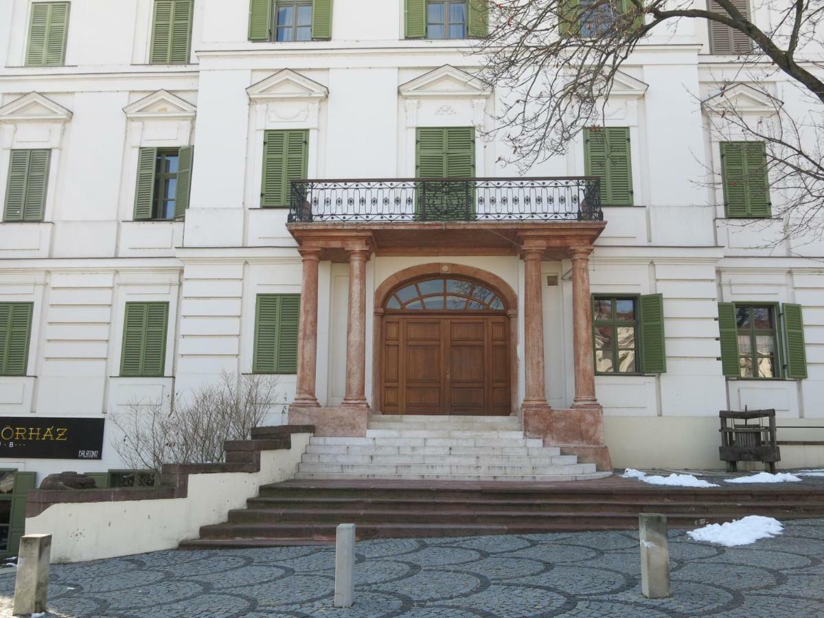 Horvath Villa Apartman Aliz 巴拉顿菲赖德 外观 照片